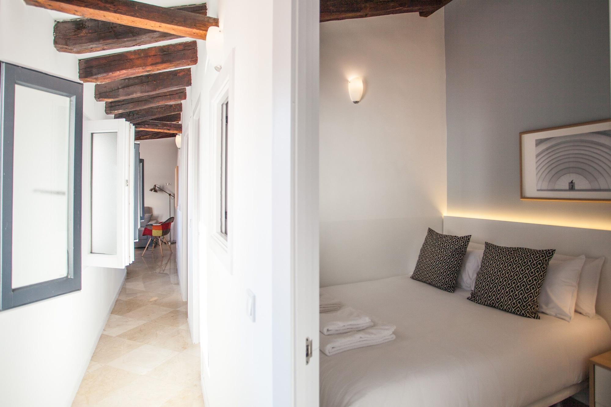 Gran Central Apartahotel